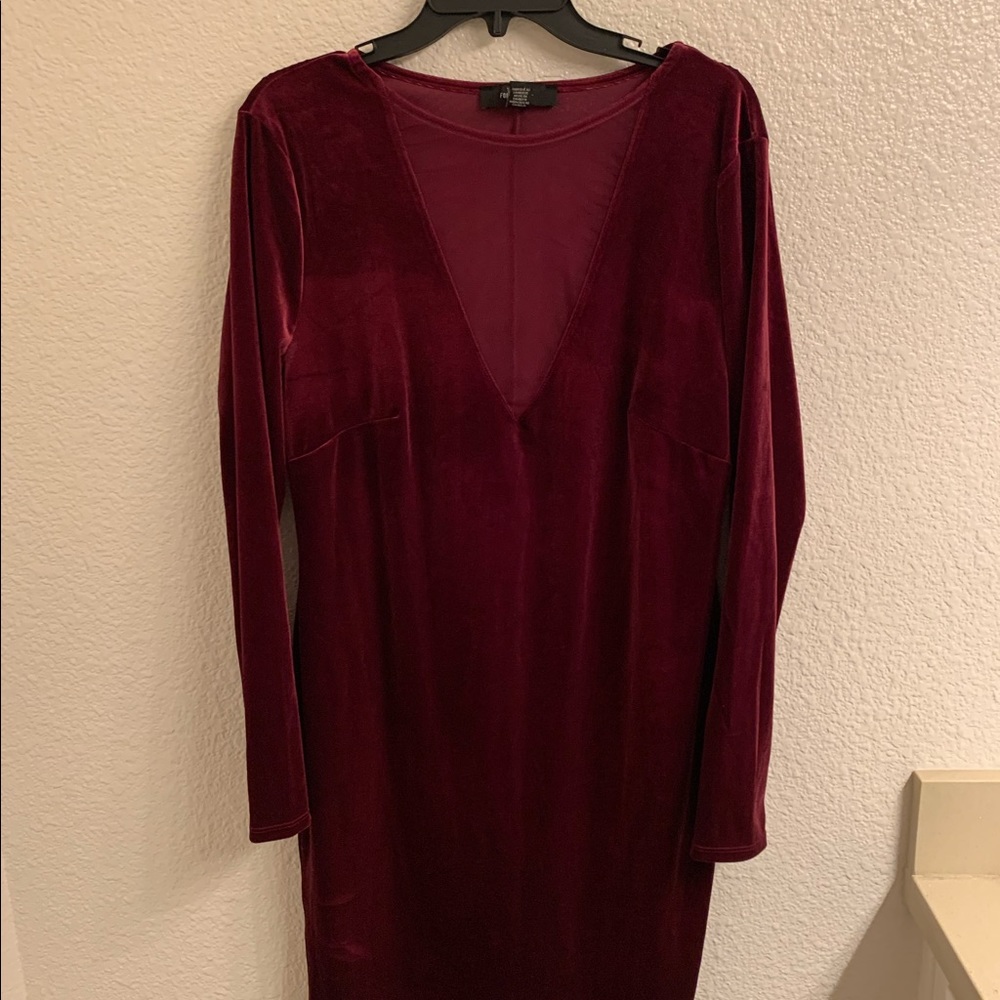 Red velvet bodycon dress